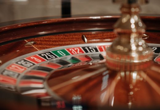 How to Win at Roulette: A Mathematician’s Guide to the Best Roulette Strategy